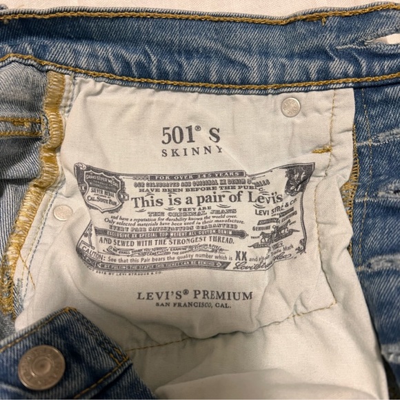Levi's 501 Skinny Jeans - Picture 4 of 6